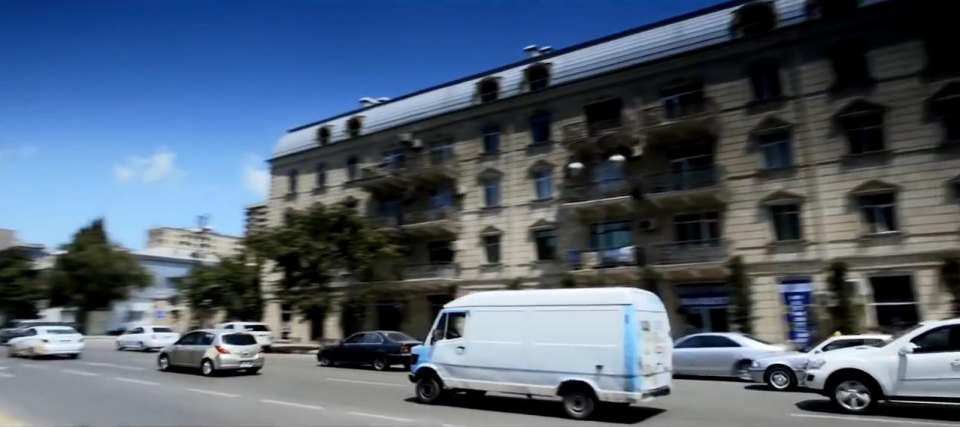 Mercedes-Benz [T1]