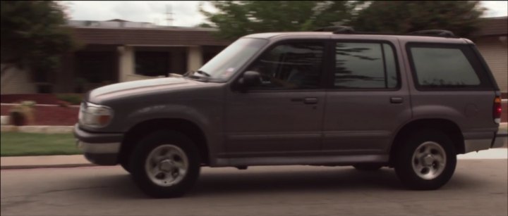 1995 Ford Explorer [UN105]