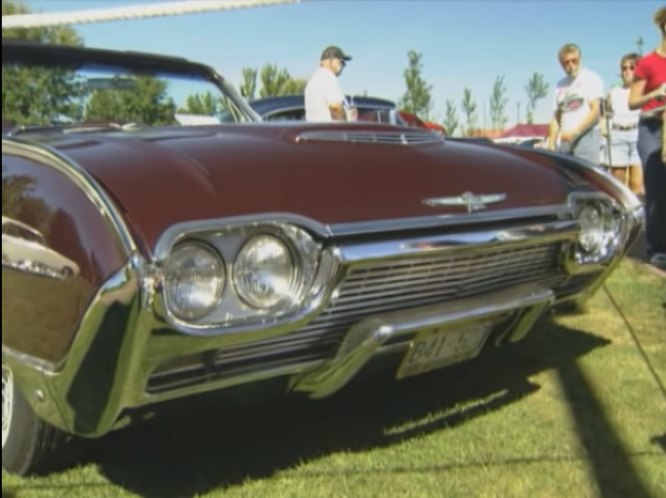 Ford Thunderbird