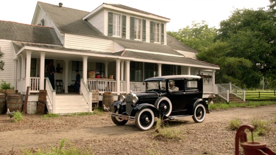 1930 Ford Model A Town Sedan
