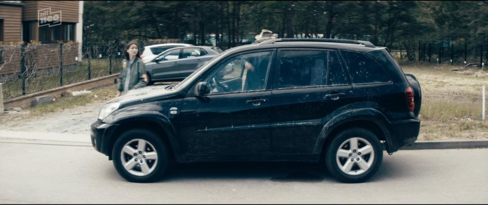 2004 Toyota RAV4 2.0 D-4D [CLA21]