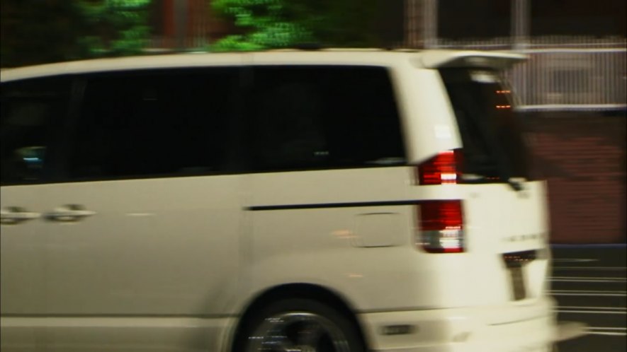 2001 Toyota Noah [R60]