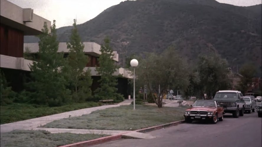 Mercedes-Benz SL [R107]