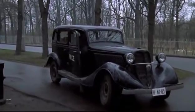 GAZ M-1