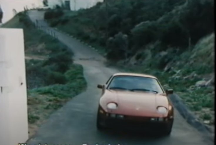 Porsche 928