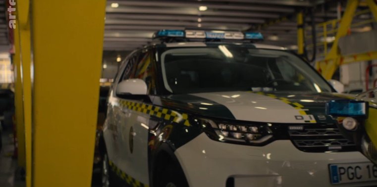 2017 Land-Rover Discovery SE 2.0 SD4 Guardia Civil Trafico Series V [L462]