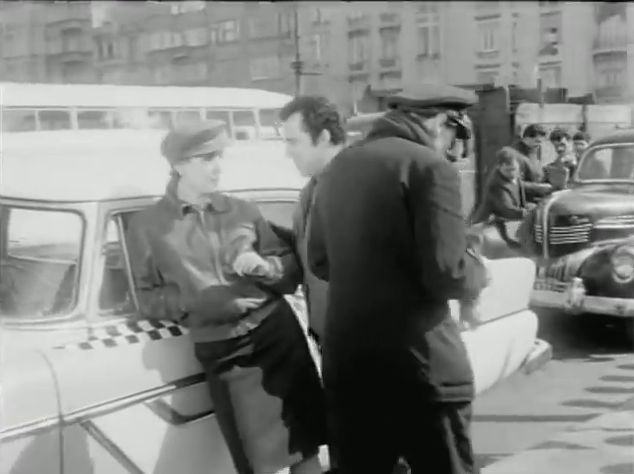 1939 Chrysler Royal Touring Sedan [C-22]