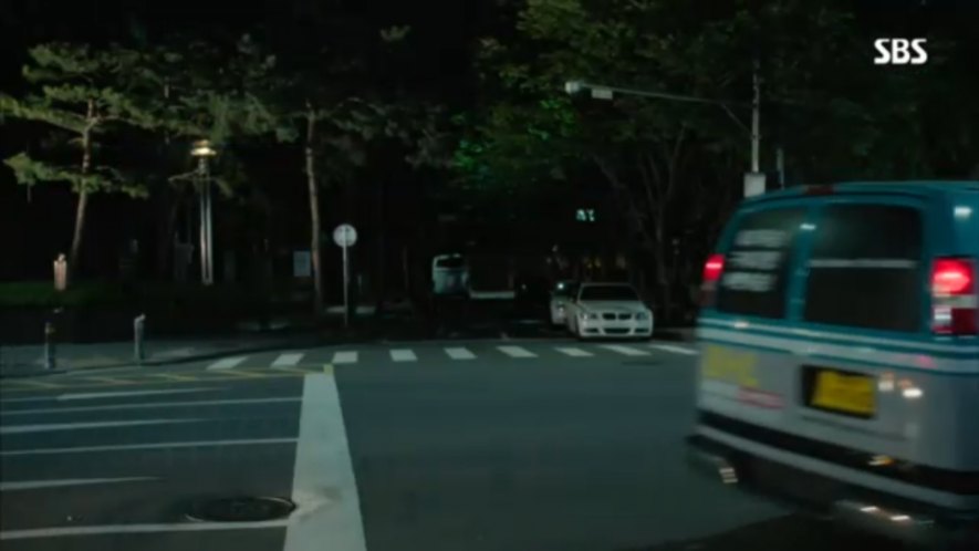 BMW 3 [E90]