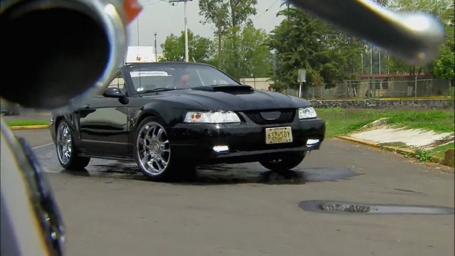 1999 Ford Mustang Convertible [SN95]