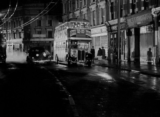 1947 AEC Regent III RT735 Roofbox Body - Park Royal