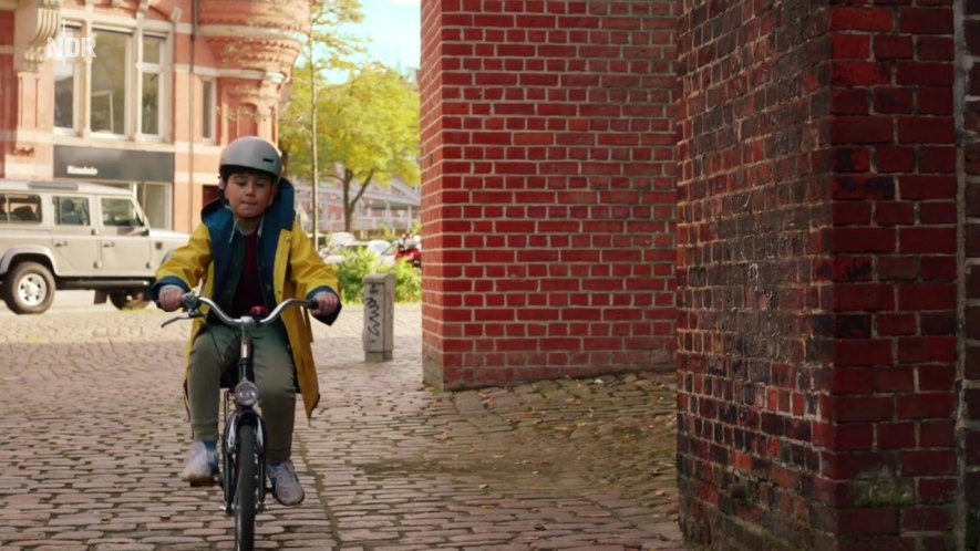 Land-Rover Defender 110 Station Wagon