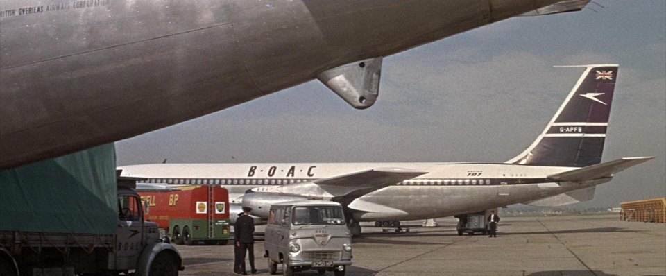 1957 Thames 10cwt Minibus BOAC [400E]