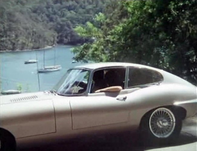 1965 Jaguar E-Type FHC Series I