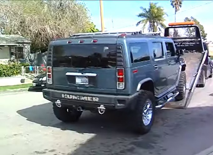 2005 Hummer H2 [GMT820]