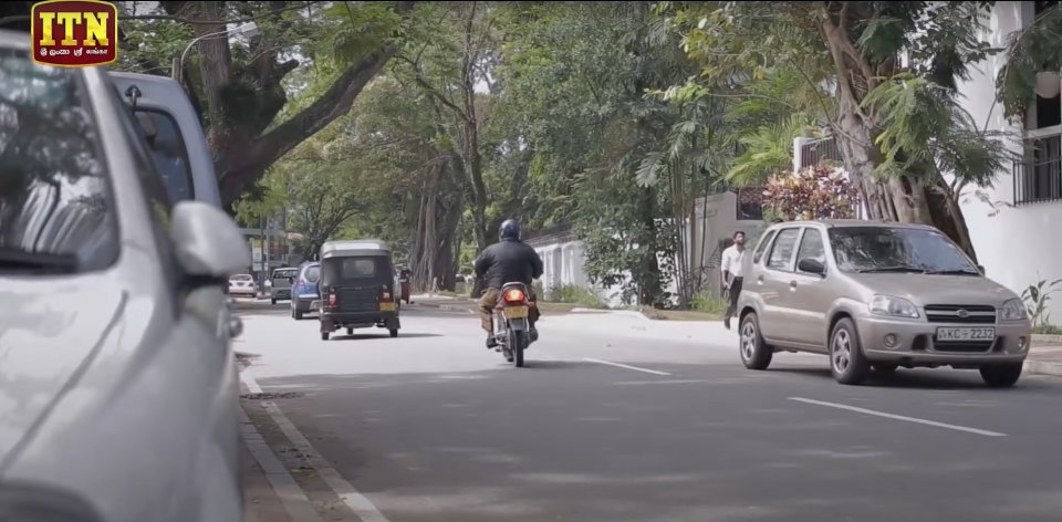 2004 Suzuki Swift 1.3 [HT51S]