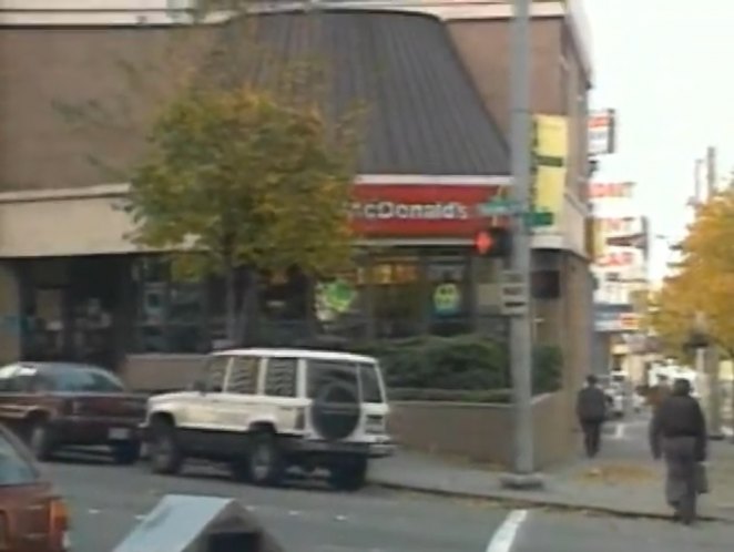 Isuzu Trooper II Series I [UBS]