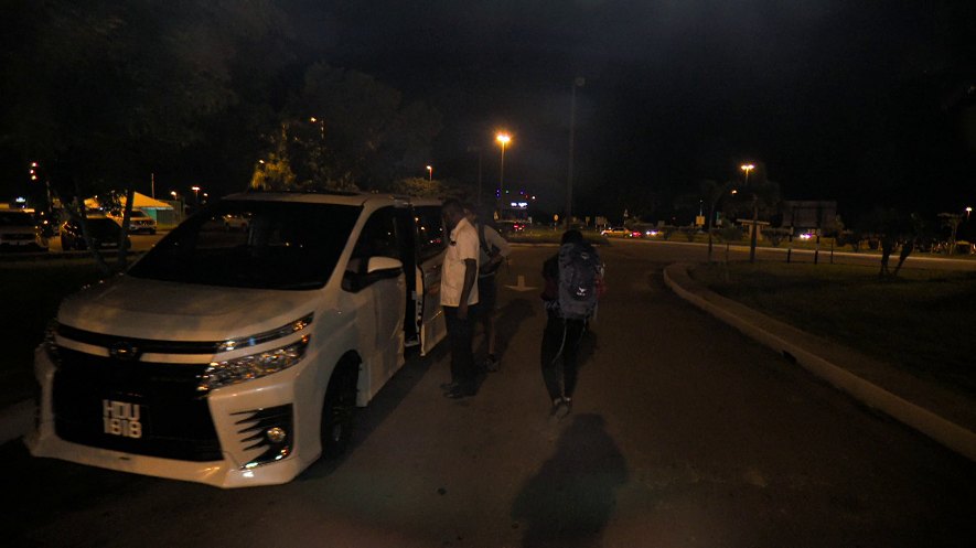 2014 Toyota Voxy ZS [R80]