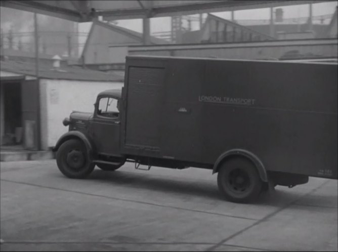 1942 Austin K4 London Transport canteen supply truck