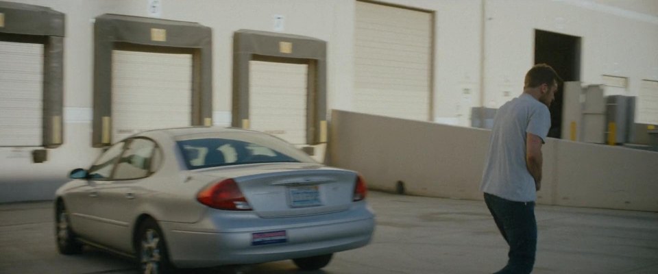 2000 Ford Taurus [D186]