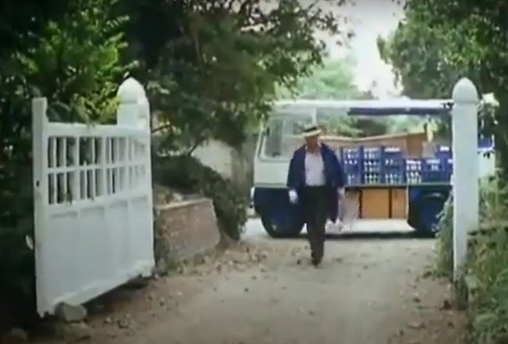 Smiths Cabac Milk Float