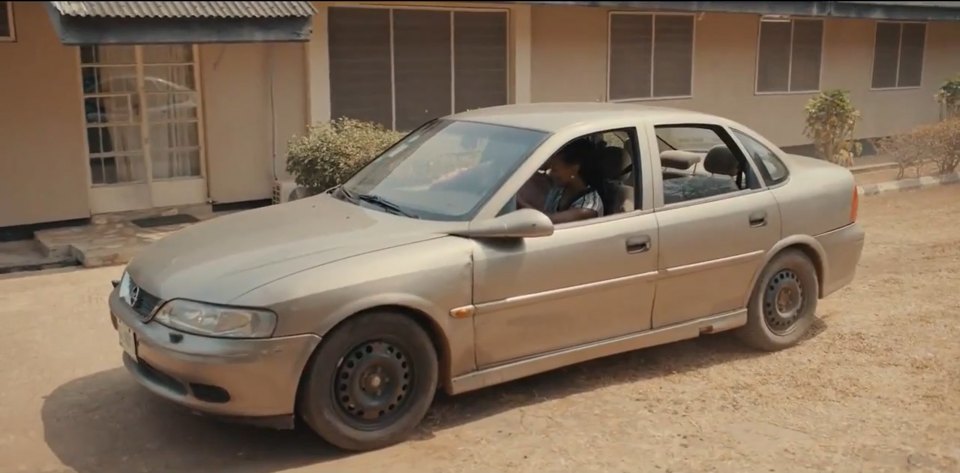 1999 Opel Vectra [B]