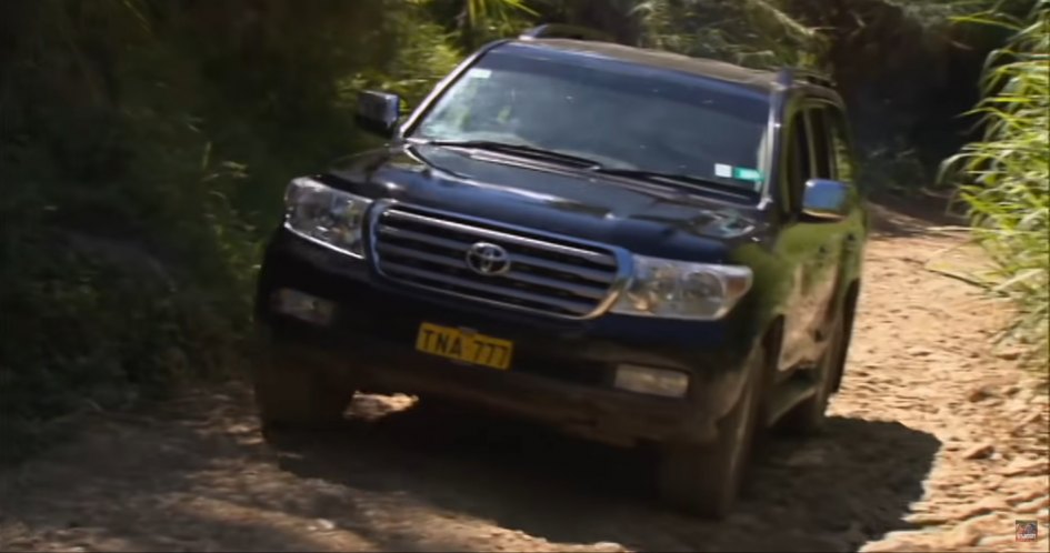 Toyota Land Cruiser [J200]