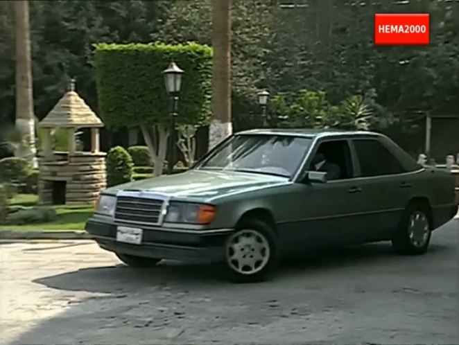 1990 Mercedes-Benz [W124]