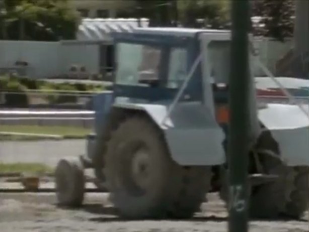 Ford 8600