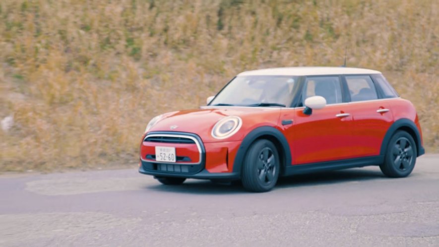 2022 MINI Cooper [F55]