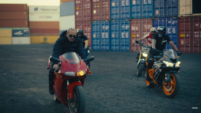 Ducati 748