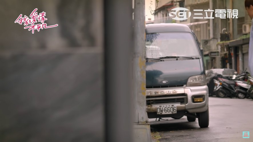 2000 Ford Pronto 1.0