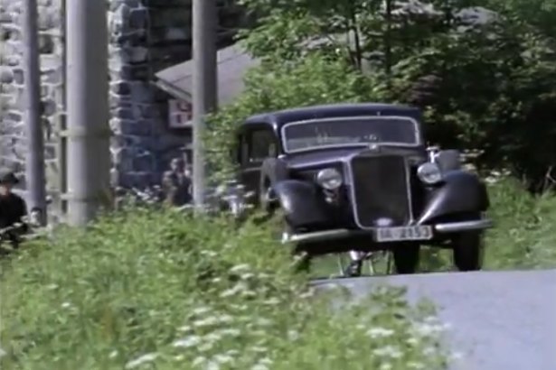 1937 Mercedes-Benz 230 Lang Innenlenker [W143]