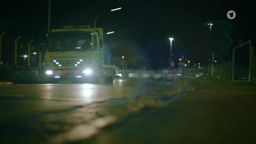 2004 Mercedes-Benz Atego