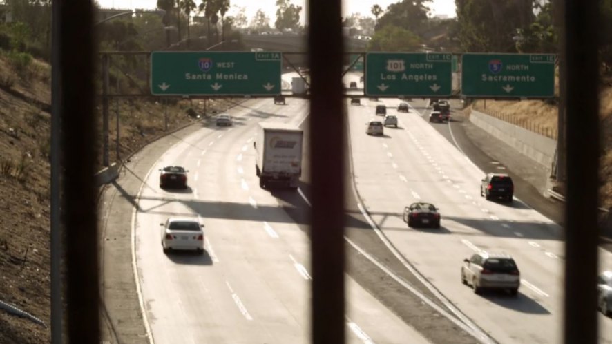 2000 Subaru Outback [BH]