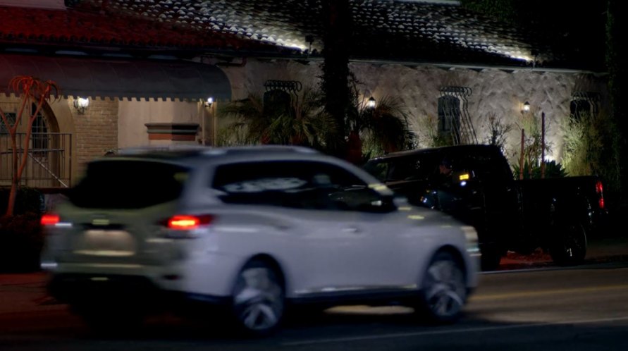 2013 Nissan Pathfinder [R52]