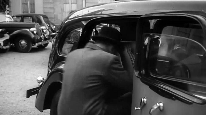 1938 Renault Vivastella Conduite intérieure 8 places [Type ADB4]