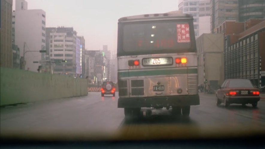 1992 Isuzu ECM 570