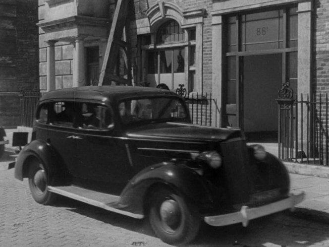 1937 Packard Six Sedan [115C]