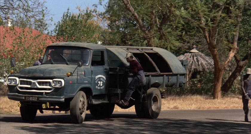 Isuzu TXD Refuse truck