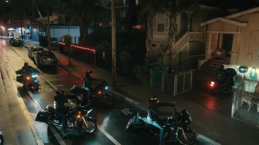 Harley-Davidson FXLRST Low Rider ST