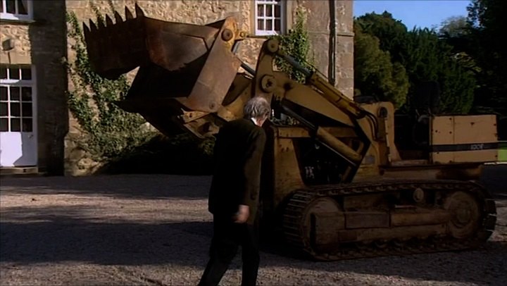 International Harvester 100 B with Drott loader