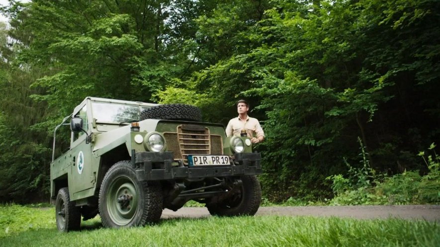 Land-Rover 88'' Series III Light-Weight
