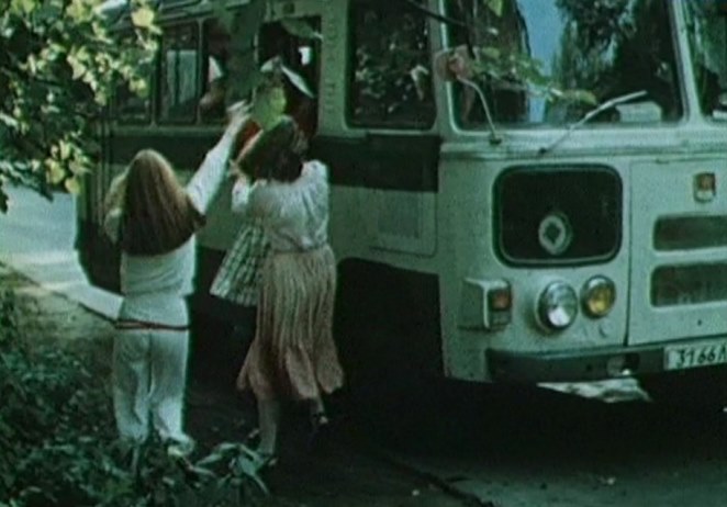 PAZ 672 M