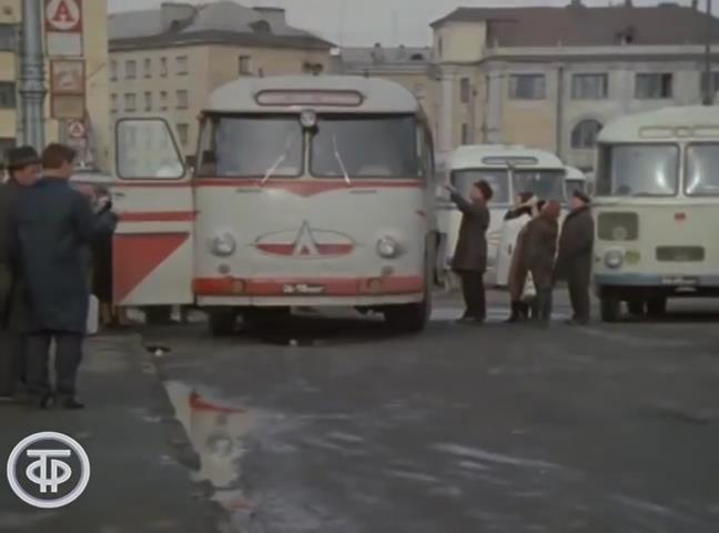 1960 LAZ 697 Turist