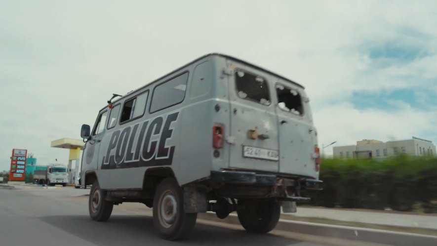 UAZ 3909