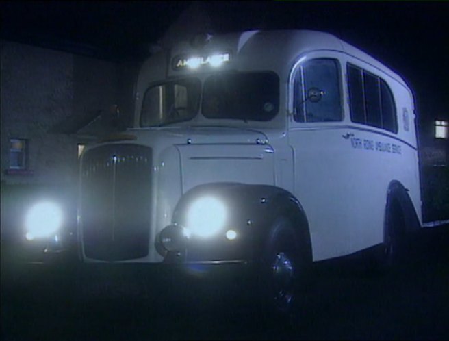 1953 Morris-Commercial LC4 Ambulance Appleyard