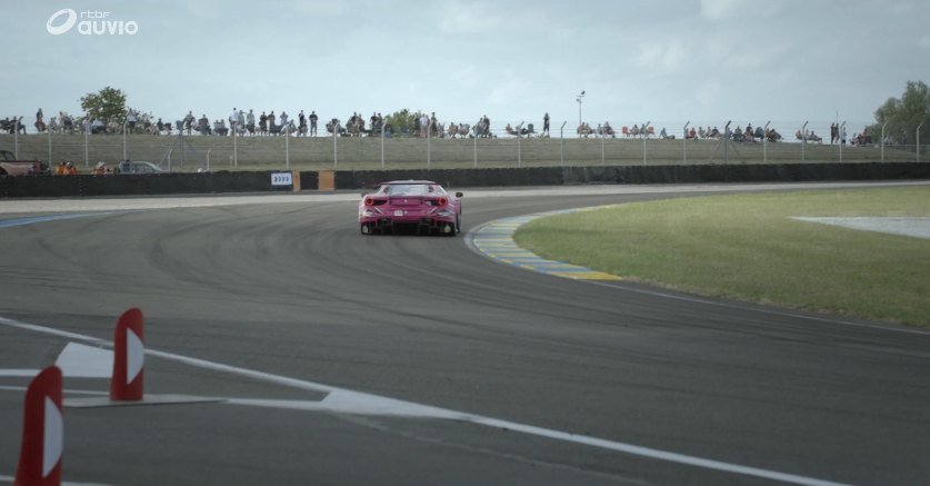 2016 Ferrari 488 GTE Iron Dames