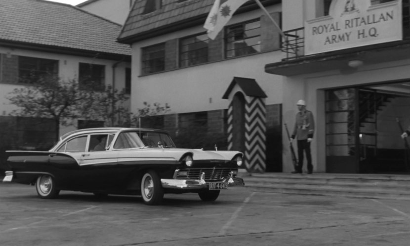 1957 Ford Fairlane 500 Town Sedan [58B]