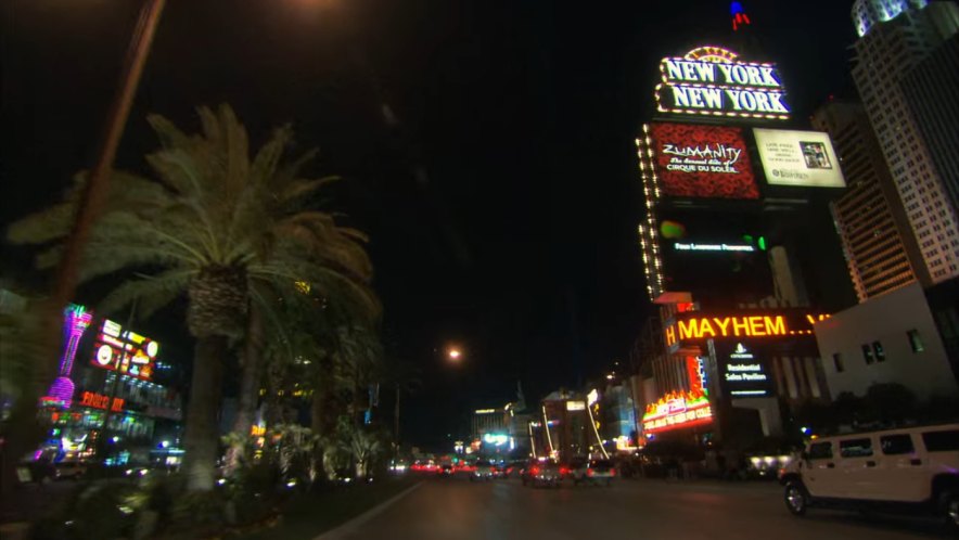 2003 Hummer H2 Stretched Limousine [GMT820]