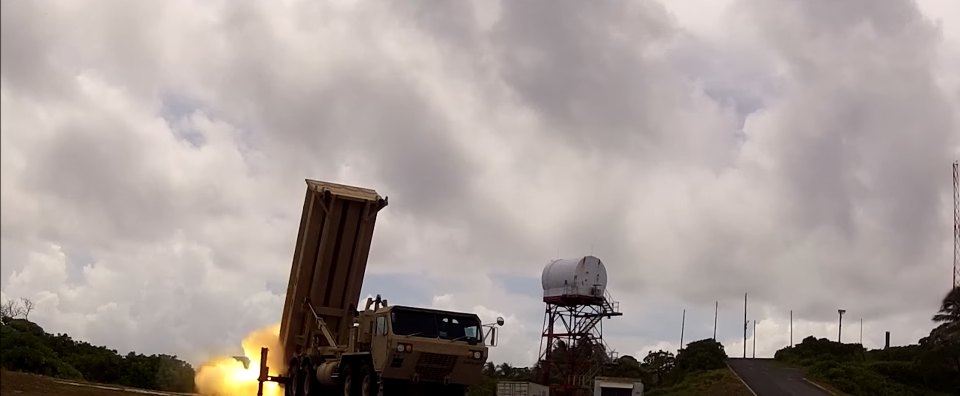 1982 Oshkosh M977 HEMTT